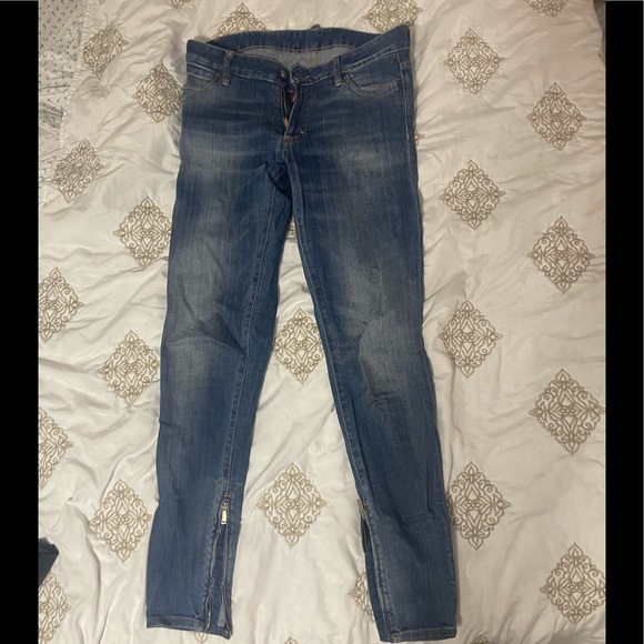 Dsquared Jeans in size 40 EU or 4 US - Picture 2 of 5